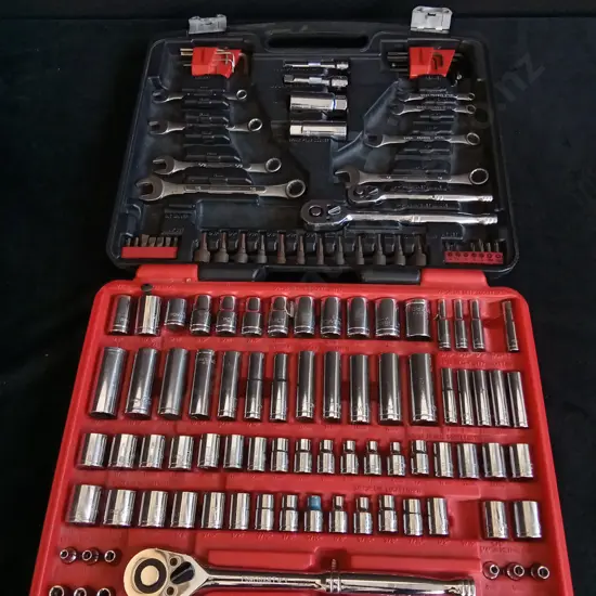 MECHANICS TOOL SET