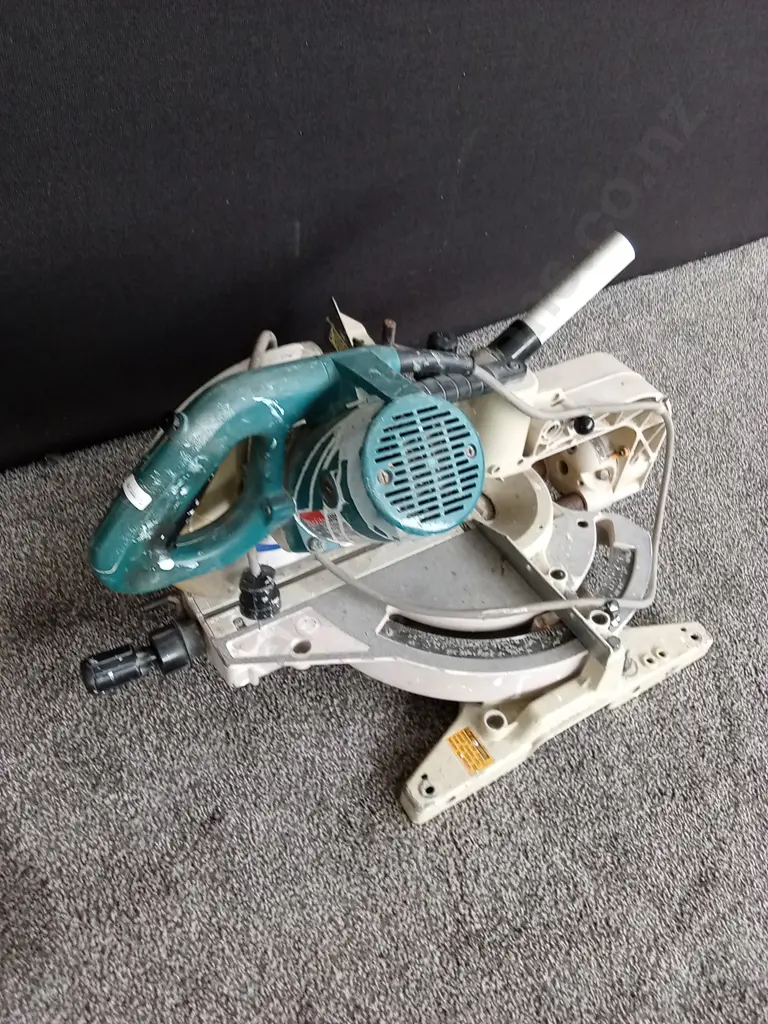 MAKITA DROP SAW Image 1++