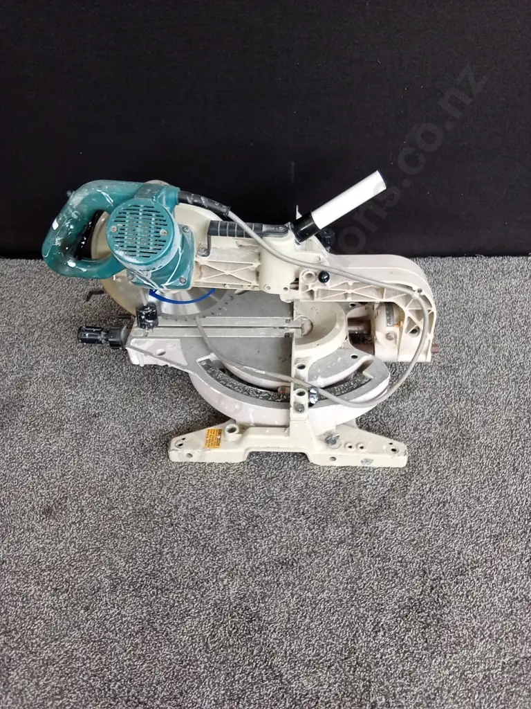 MAKITA DROP SAW Image 1++