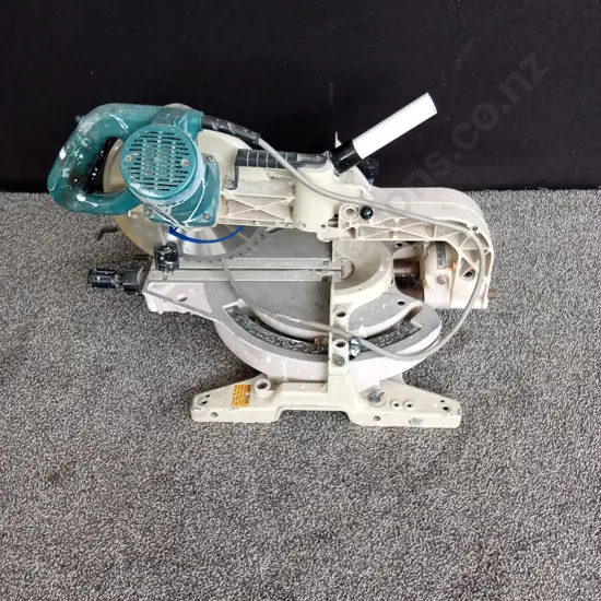 MAKITA DROP SAW