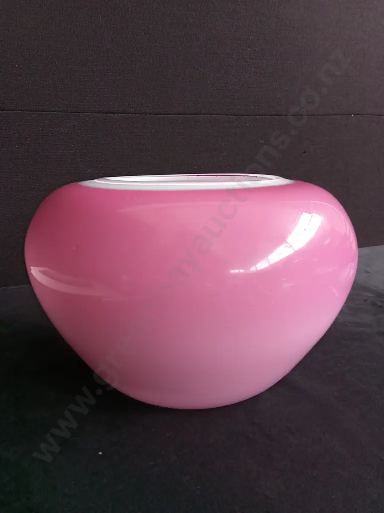 VINTAGE BUBBLE GLASS VASE Image 1++