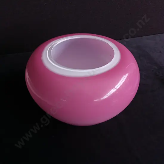 VINTAGE BUBBLE GLASS VASE