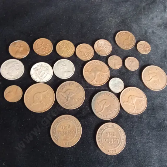 22 VINTAGE AUSTRALIAN COINS