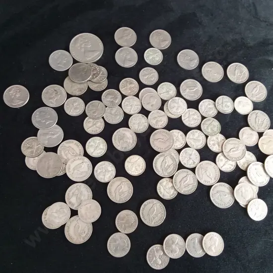 COLLECTION OF VINTAGE NEW ZEALAND COINS