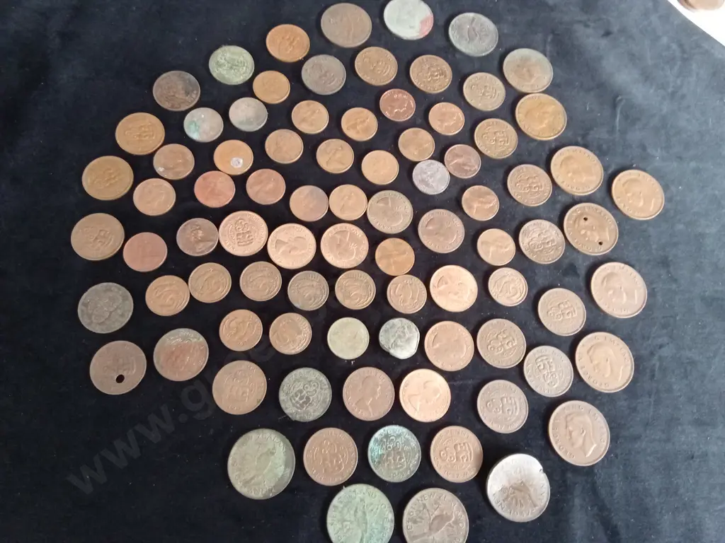 COLLECTION OF VINTAGE NEW ZEALAND COINS Image 1++