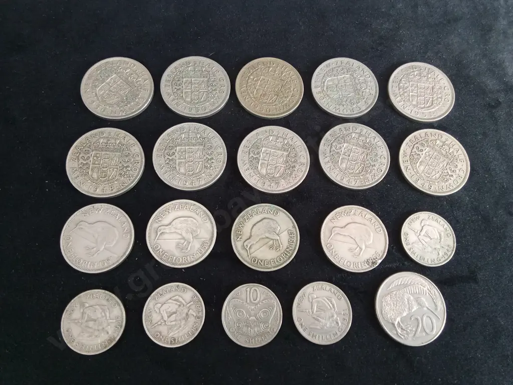 20 VINTAGE NEW ZEALAND COINS Image 1++
