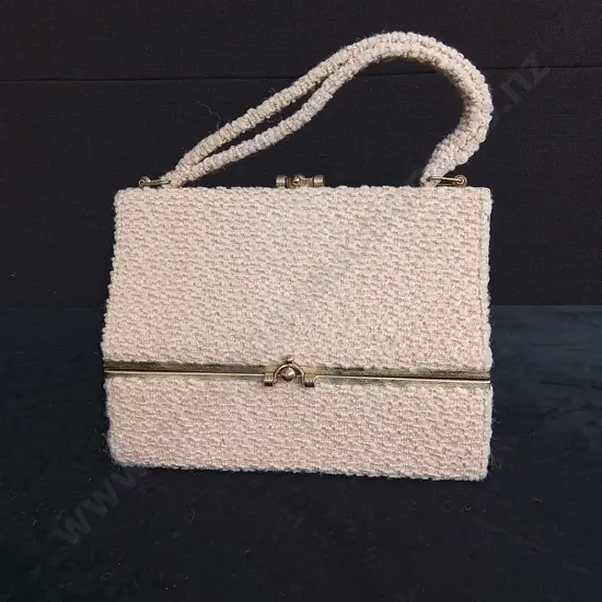 VINTAGE HANDBAG