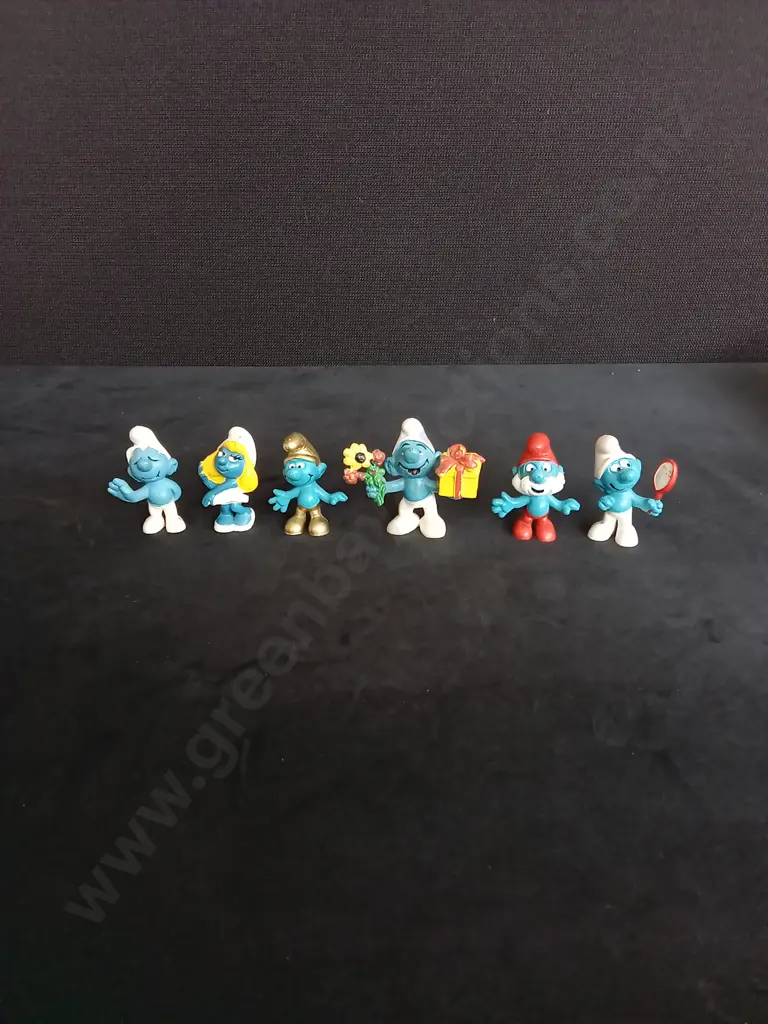 6 VINTAGE SMURF FIGURES Image 1++