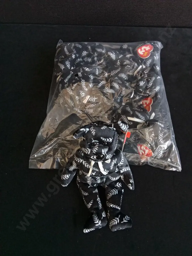 BRAND NEW BAG OF 6 TY BEANIE BABIES "SILVER" Image 1++