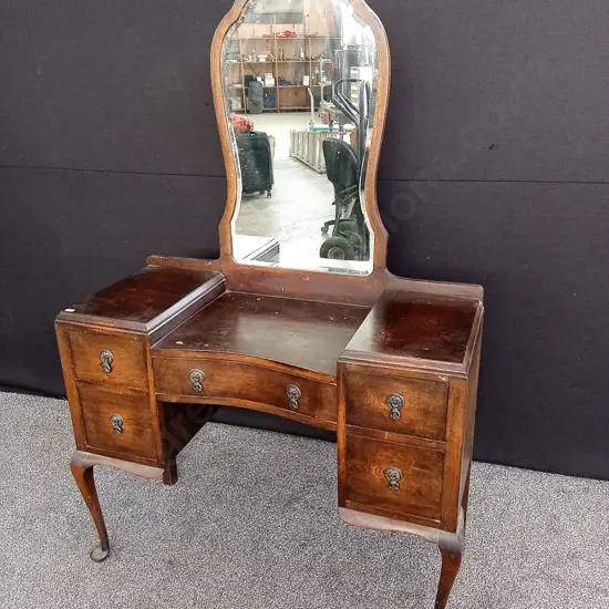 VINTAGE QUEEN ANNE STYLE DRESSER / VANITY, 5 DRAWERS AND ARCHED MIRROR L 107CM H 165CM D 47CM