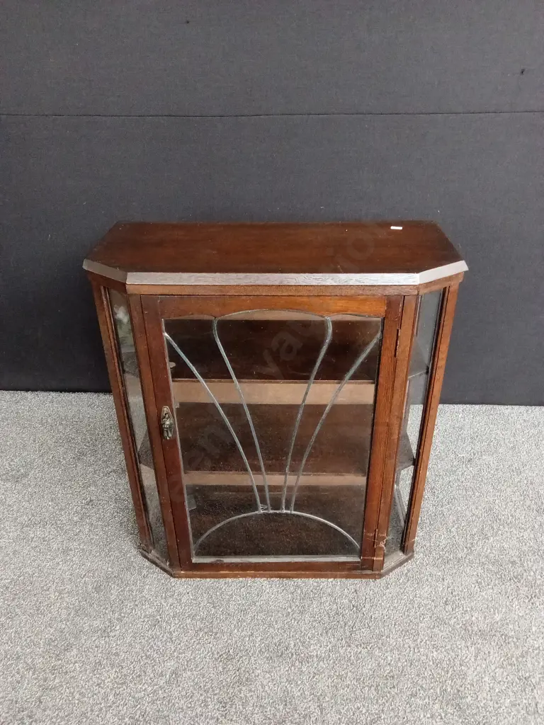 ART DECO DRINKS CABINET WITH LOCK AND KEY - LIKLEY WALNUT ONE PIECE OF GLASS MISSING ON SIDE L 77CM H 88CM D 34CM Image 1++