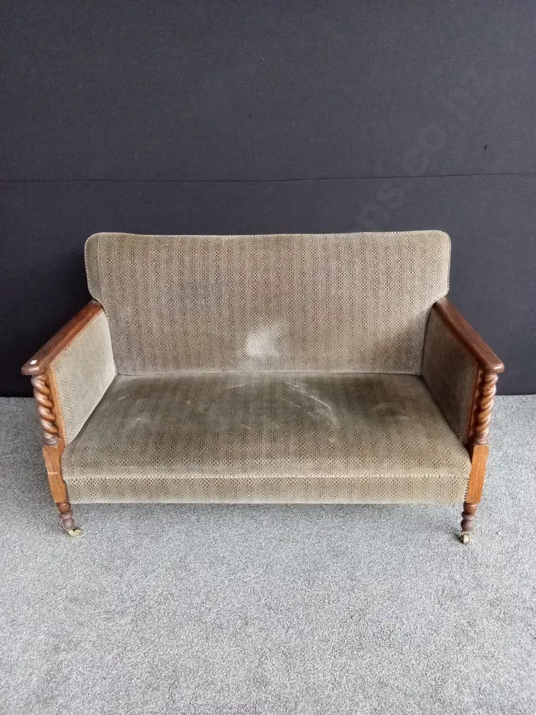 VINTAGE SETTEE BROWN FABRICWOOD SOLID WOODEN FRAME H 88CM L 139CM D 71CM Image 1++