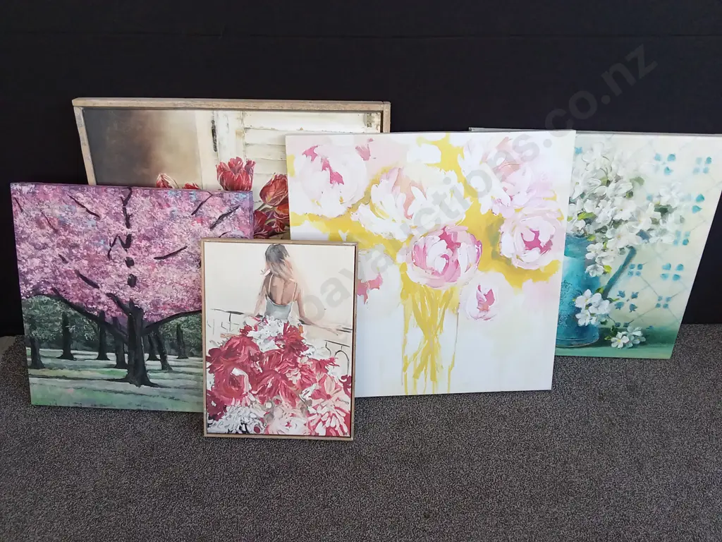 5 PAINTINGS Image 1++