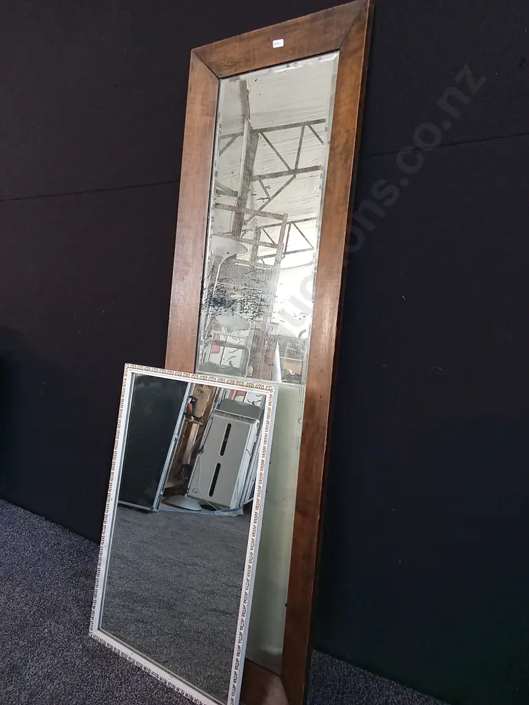 2 MIRRORS Image 1++