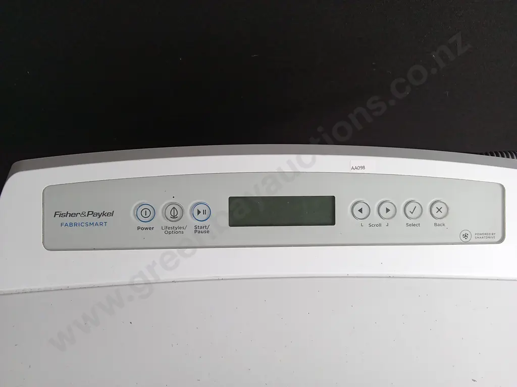 FISHER & PAYKEL FABRICS MART WALKING MACHINE WORKING Image 1++