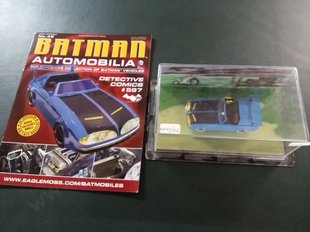 EAGLEMOSS BATMAN #597 DETECTIVE COMICS 1:43 PACKAGED PLUS CORRESPONDING MAGAZINE Image 1++