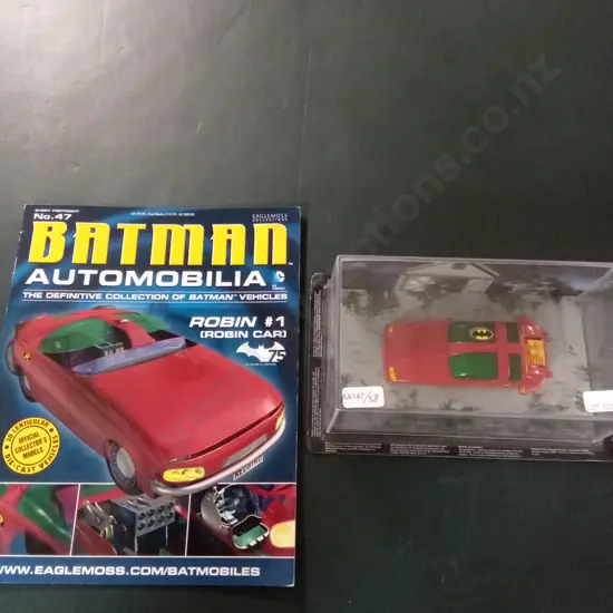 EAGLEMOSS BATMAN AUTOMOBILIA #1 ROBIN VEHICLE 1:43 PACKAGED  PLUS CORRESPONDING MAGAZINE
