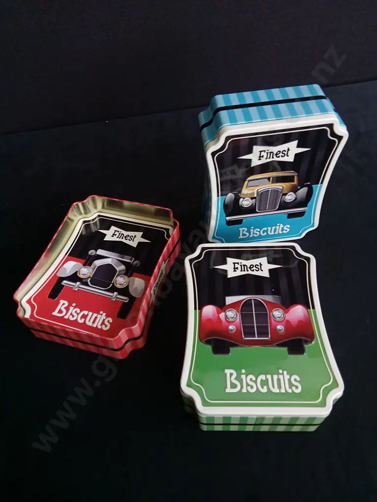 BOX OF CAR BISCUIT TINS Image 1++