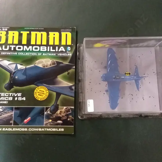 EAGLEMOSS BATMAN AUTOMOBILIA #54 BATPLANE 1:43 PACKAGED  PLUS CORRESPONDING MAGAZINE