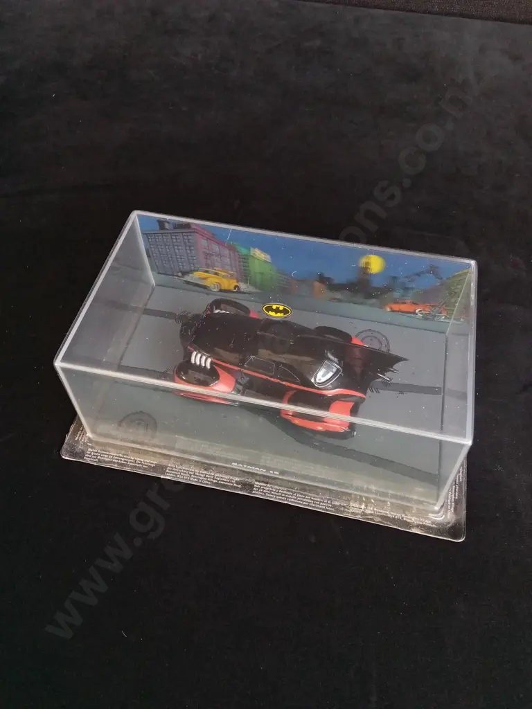 EAGLEMOSS BATMAN AUTOMOBILIA BATMOBILE #5 DIECAST MODEL 1:43 PACKAGED Image 1++