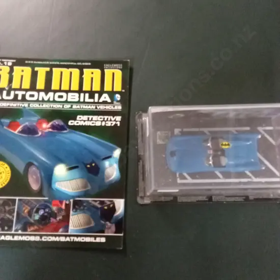 EAGLEMOSS BATMAN AUTOMOBILIA DETECTIVE COMICS BATMOBILE #371 DIECAST MODEL 1:43 PACKAGED PLUS CORRESPONDING MAGAZINE