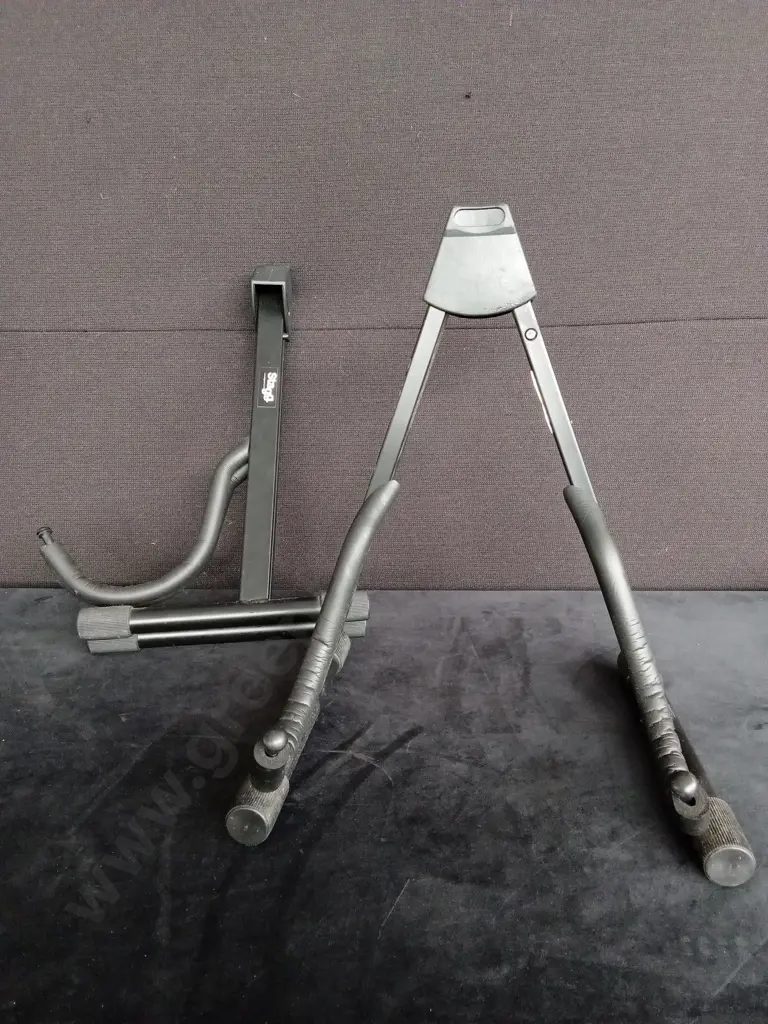 2 STAGG GUITAR STANDS Image 1++