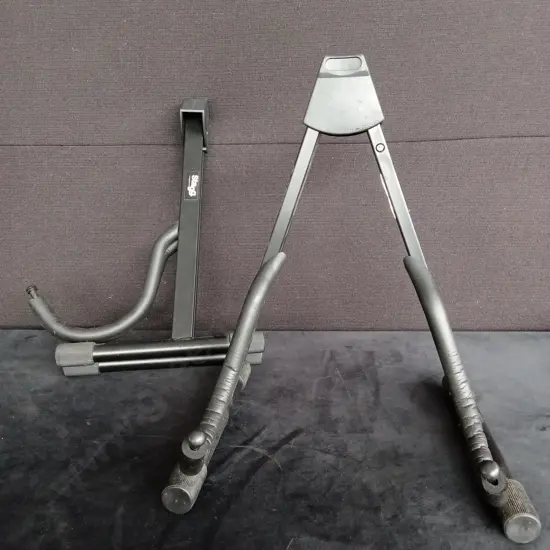 2 STAGG GUITAR STANDS