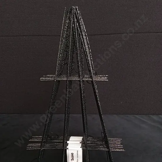 10 PIECES TAKASHO 30CM PLANT TRELLIS BRAND NEW