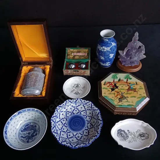 9 PIECES ASIAN DECORATIVE ITEMS