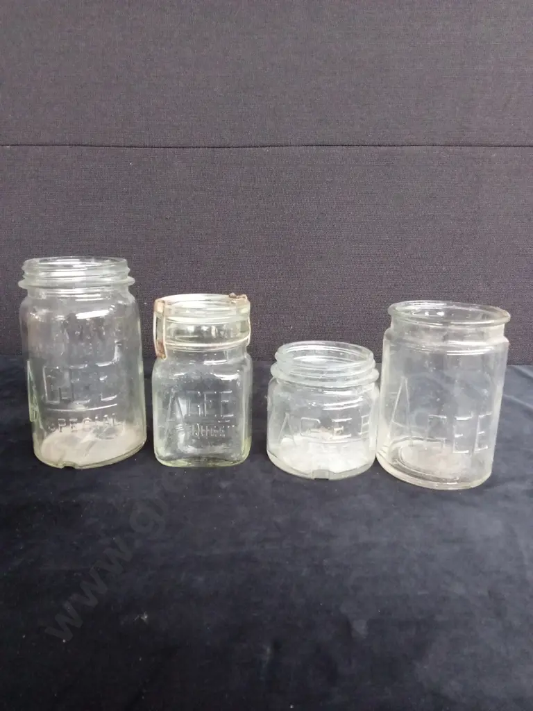 10 AGEE QUEEN CLEAR GLASS JARS Image 1++