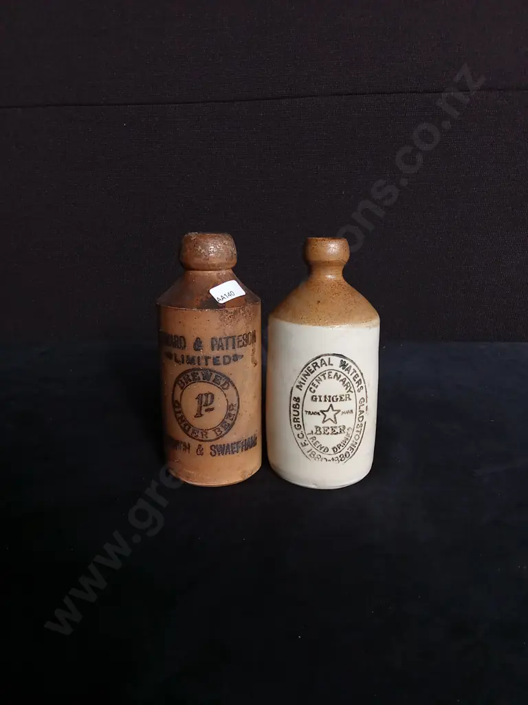 2 VINTAGE GINGER BEER BOTTLES Image 1++