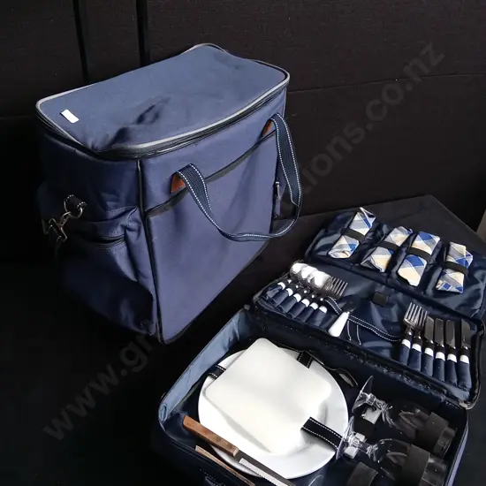 PICNIC SET