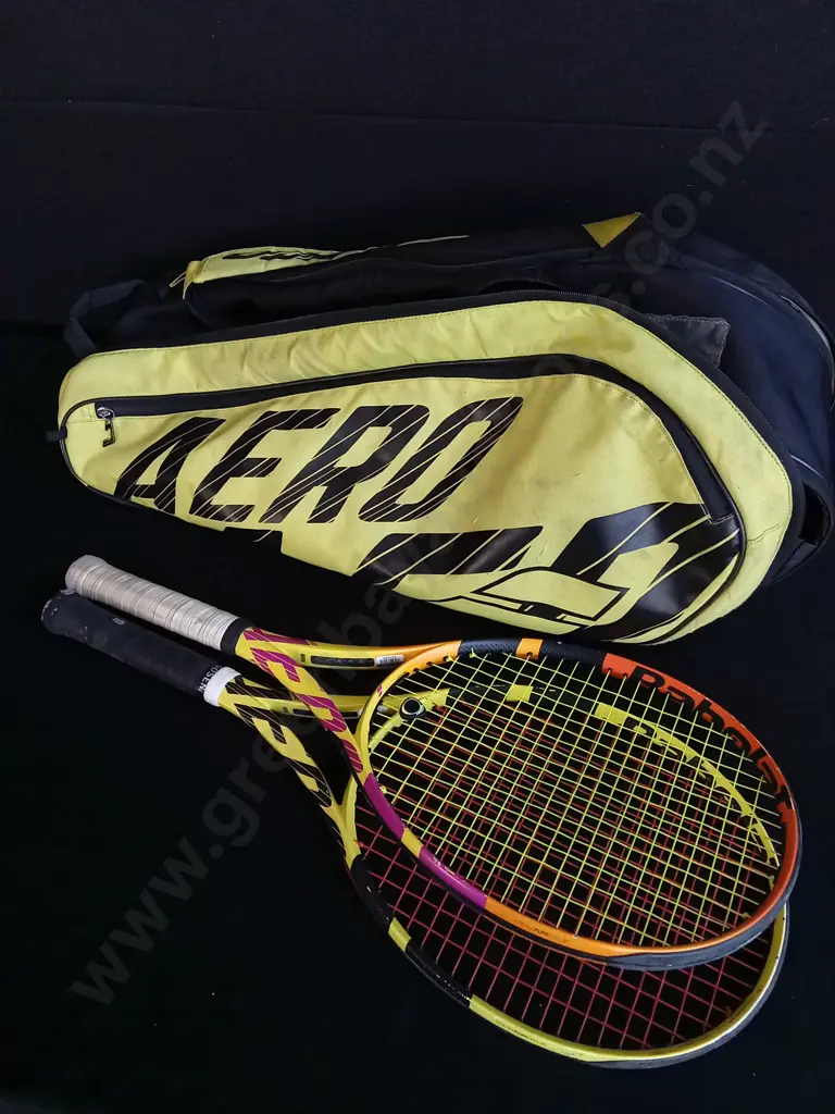 AERO TENNIS BAG AND 2 RACQUETS Image 1++