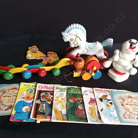 VINTAGE CHILDRENS TOYS AND VINYL
