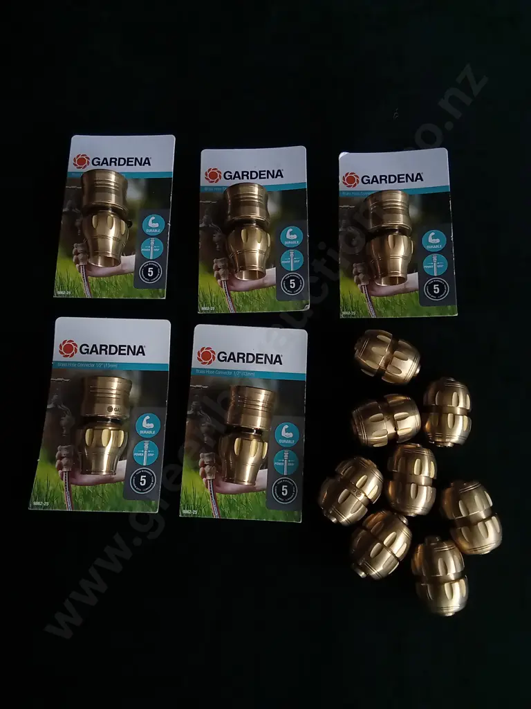 BRAND NEW BRASS HOSE CONNECTORS Image 1++