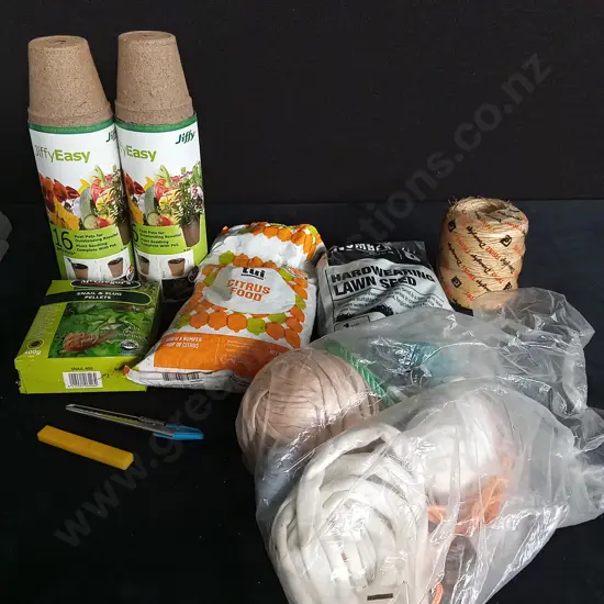 ASSORTED GARDEN ITEMS