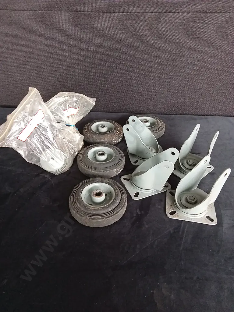 4 TROLLEY WHEELS Image 1++