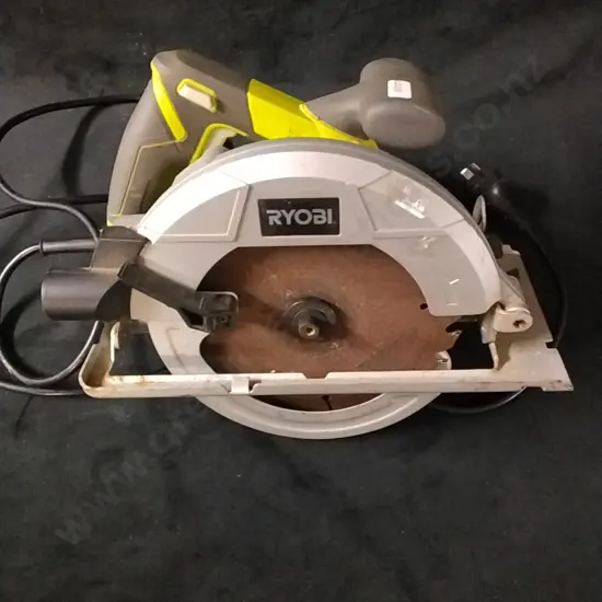 RYOBI CIRCULAR SAW - WORKING