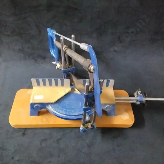 MITRE SAW