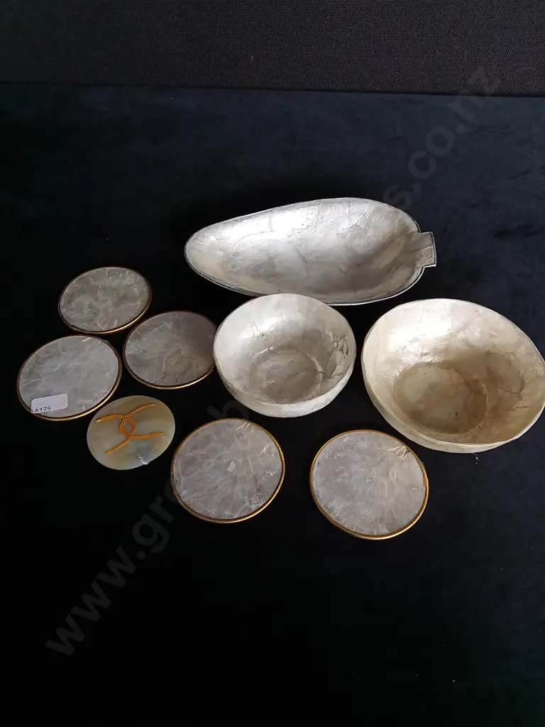 VINTAGE STEEL SERVING DISHES AND COASTERS Image 1++