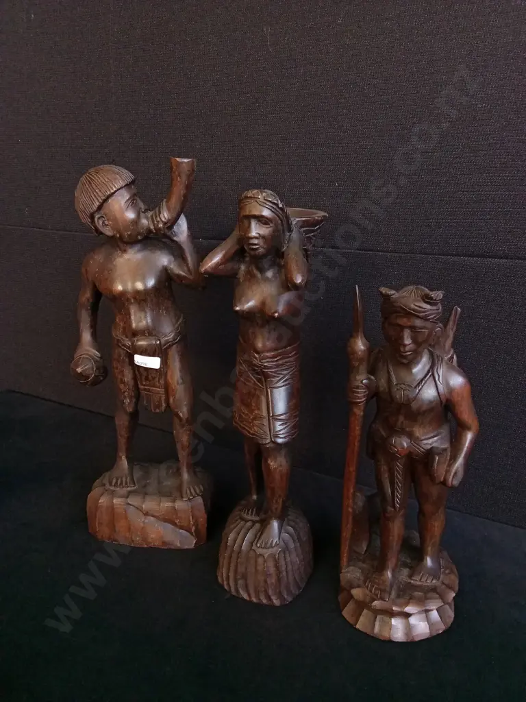 TRIO OF WOODEN CARVED TRIBAL FIGURES Image 1++