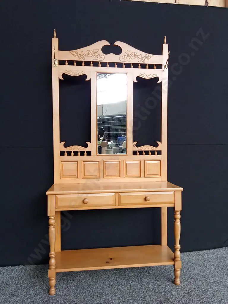 COLONIAL KAURI HALL STAND WITH CARVED DETAILS A MIRROR AND 2 HOOKS L1M D37CM H2M Image 1++