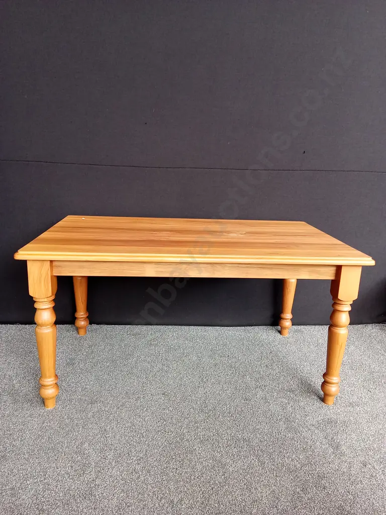RECYCLED RIMU DINING TABLE WITH TURNED LEGS L150CM D90CM H77CM AND 6 CHAIRS Image 1++