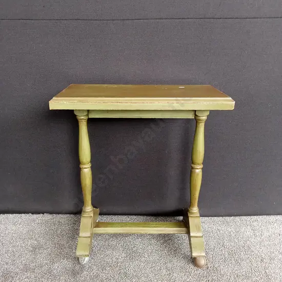 VINTAGE GREEN CONSOLE TABLE WITH TURNED PEDASTOOL LEGS AND SMALL CASTERS L80CM H78CM D34CM