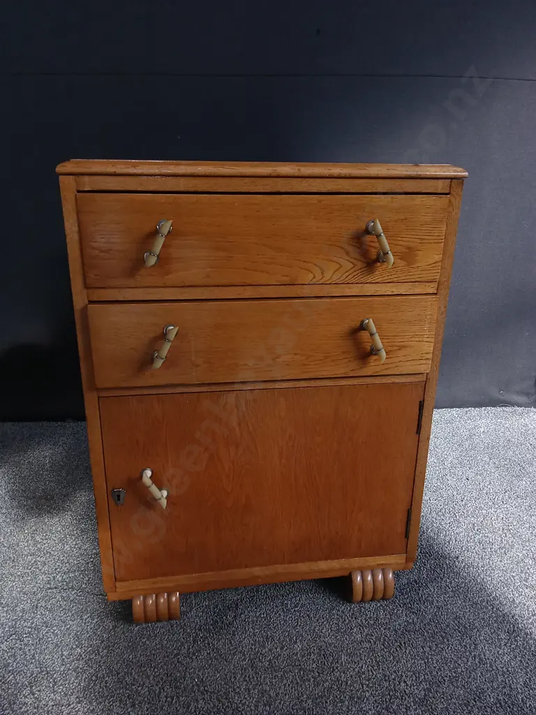VINTAGE LIGHT OAK CHEST OF DRAWERS H 85CM X W 61CM X H 34CM Image 1++