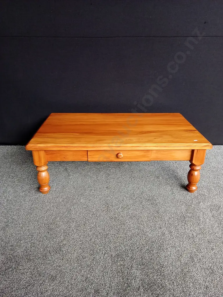 RIMU COFFEE TABLE WITH DRAWER AND TURNED LEGS L124CM D75CM H44CM Image 1++
