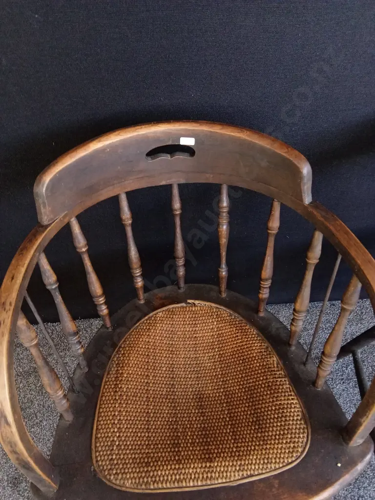 PAIR OF ANTIQUE WOODEN CAPTAINS CHAIRS Image 1++