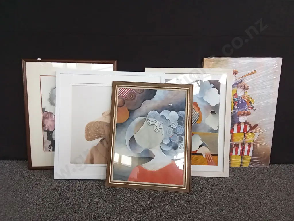 5 FRAMED ARTWORKS Image 1++