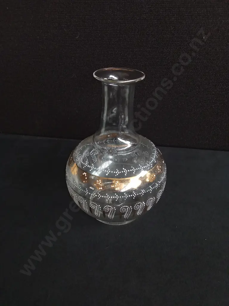 ANTIQUE HAND BLOWN GLASS VASE Image 1++