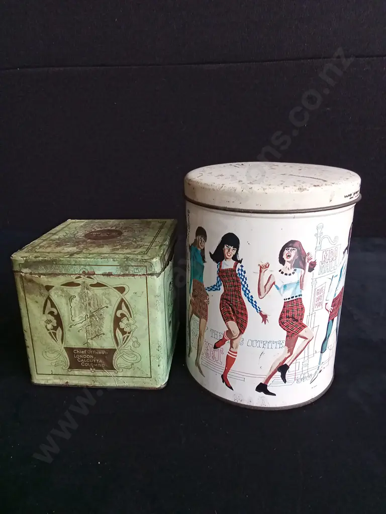 2 VINTAGE TINS AND 1 BOOK Image 1++